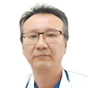 Рысмендиев Бекжан Арменұлы, кардиолог, малоинвазивный хирург - Алматы