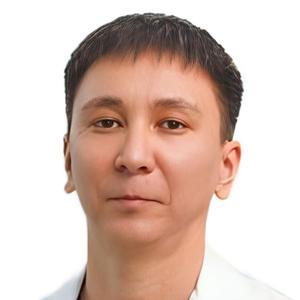 Слямов Кенесары Кенжағалиұлы - фотосурет Слямов Кенесары Кенжағалиұлы, анестезиолог-реаниматолог - Алматы