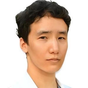 Четвертаков Вадим Константинович, офтальмолог (окулист), детский офтальмолог - Алматы