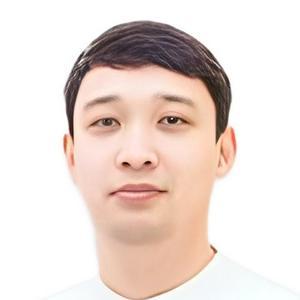 Мамыркул Ерик Досанулы - фотография Мамыркул Ерик Досанулы, стоматолог-ортопед - Алматы