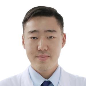 Сулайманов Нуржан Сулайманович - фотография Сулайманов Нуржан Сулайманович, сосудистый хирург (ангиохирург), малоинвазивный хирург, флеболог - Алматы