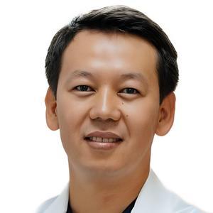 Момынов Нұрсұлтан Жолдасбекұлы, онколог-маммолог, пластический хирург - Алматы