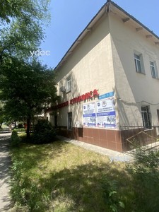 Здание клиники Здание клиники