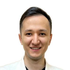 Кәрімов Аслан Азатович - фотосурет Кәрімов Аслан Азатович, рентгенолог - Астана