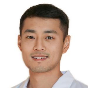 Ли Антон Иванович, хирург - Астана