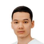 Абдахин Еркебулан Серикович, Стоматолог-ортопед, Стоматолог, Стоматолог-имплантолог, Стоматолог-хирург - Астана