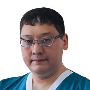 Стамбакиев Досан Жуандықұлы, сосудистый хирург (ангиохирург), флеболог, хирург - Астана