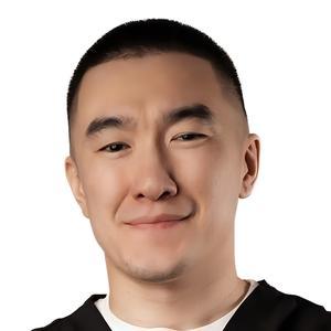 Бужанов Мурат Сагындыкович, стоматолог-хирург, стоматолог-имплантолог - Астана