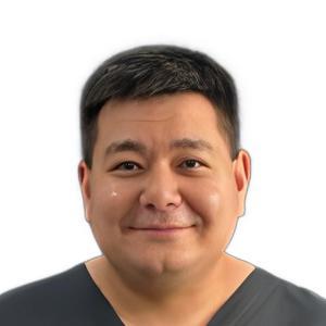 Бошанов Дастан Есентаевич - фотография Бошанов Дастан Есентаевич, стоматолог-хирург, стоматолог-имплантолог, челюстно-лицевой хирург - Астана