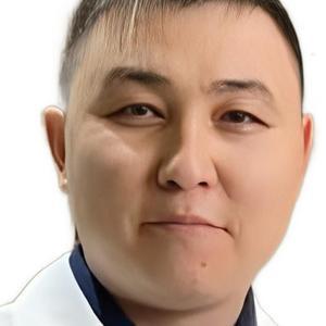 Қонысбек Есен Қонысбекұлы - фотосурет Қонысбек Есен Қонысбекұлы, кардиолог - Караганда