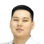 Тузелов Алихан Усербаевич, Онколог, Химиотерапевт - Караганда