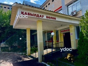 Вход в здание Вход в здание