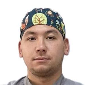 Хаджимуратов Фарух - фотография Хаджимуратов Фарух , детский стоматолог, стоматолог - Шымкент