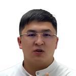 Жеңіс Исат , Тіс дәрігері - Шымкент