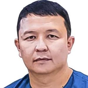 Надырғалиев Асхат Кайырғалиұлы - фотосурет Надырғалиев Асхат Кайырғалиұлы, лор - Экибастуз