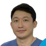 Исабеков Жанторе Арманулы, Стоматолог-хирург, Стоматолог-имплантолог - Уральск